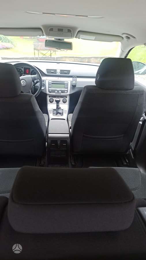 Volkswagen Passat - 5