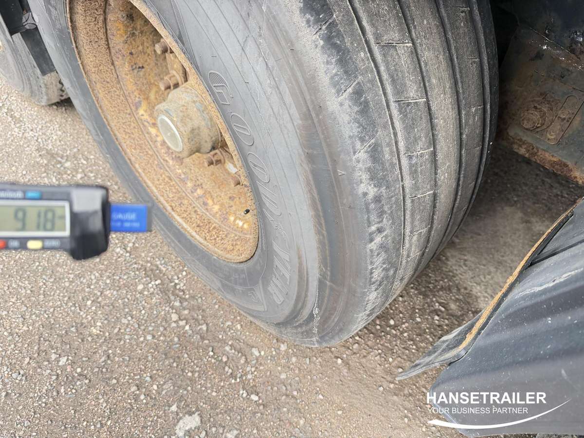 Krone SDR27, šaldytuvai