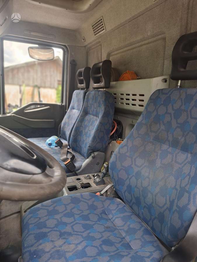 Iveco Euro cargo, dumpers with crane