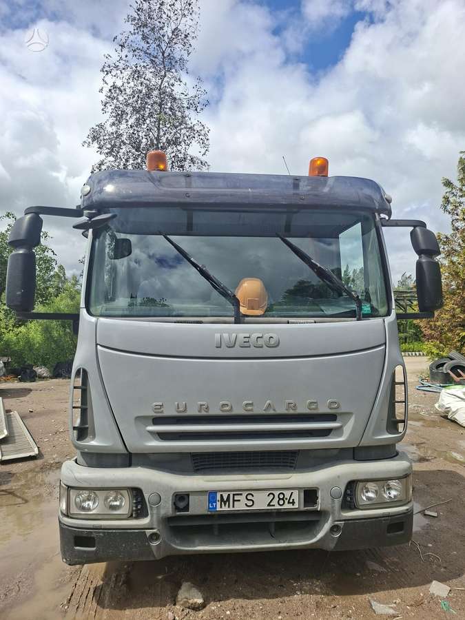 Iveco Euro cargo, dumpers with crane