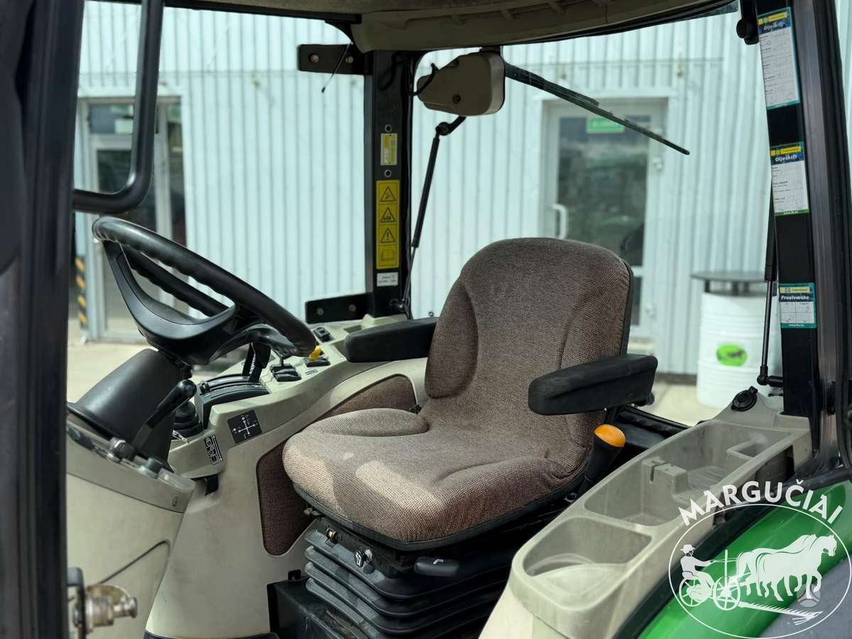 John Deere 4720, 66 AG, traktoriai