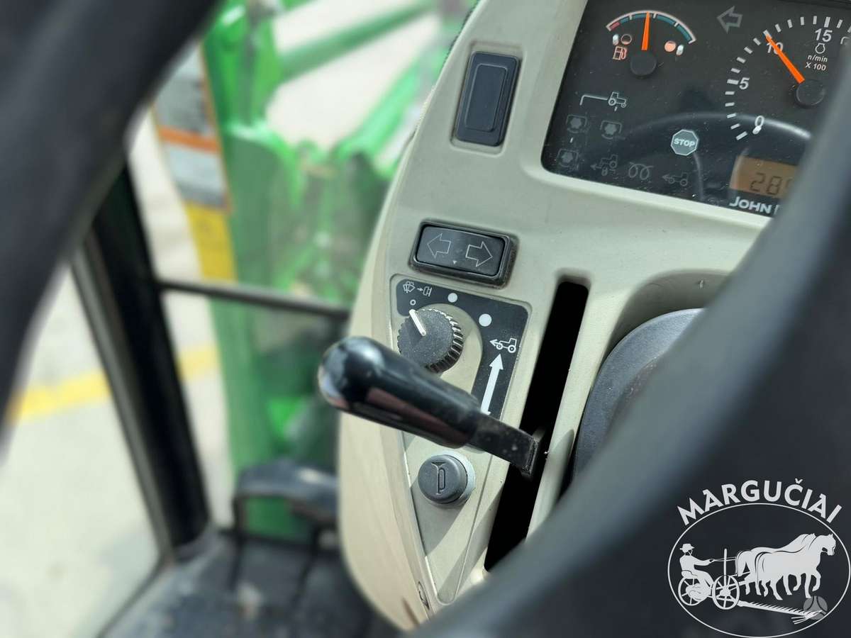 John Deere 4720, 66 AG, tractors