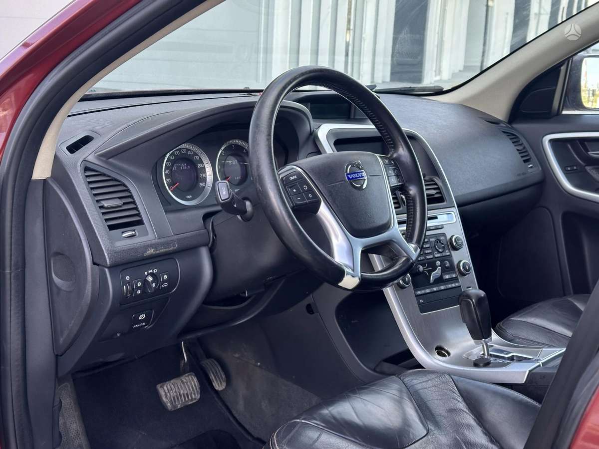 Volvo XC60 - 8