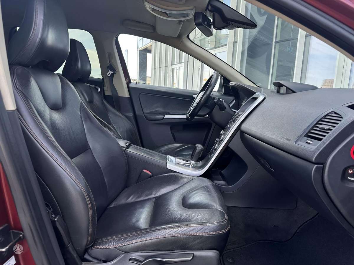 Volvo XC60 - 11