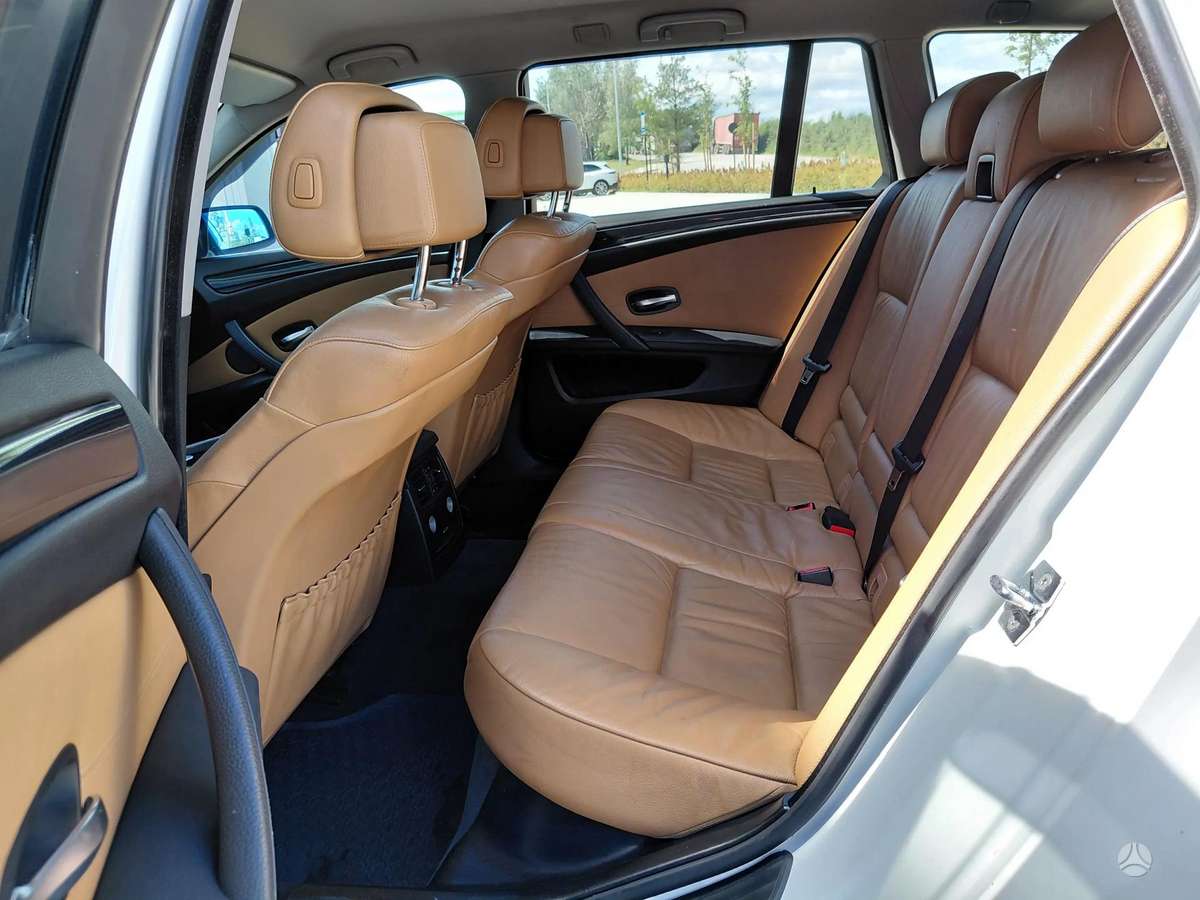 BMW 520, 2.0 l., Универсал