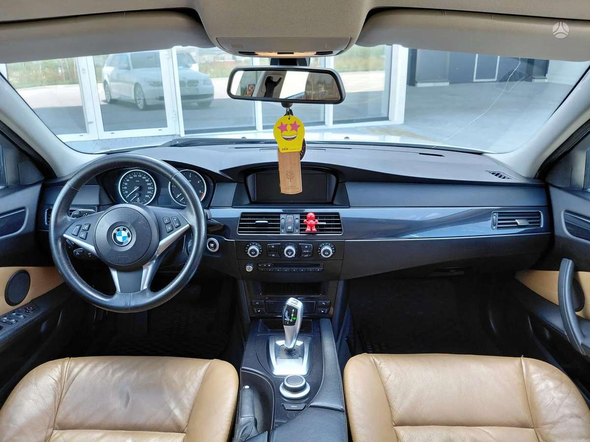 BMW 520, 2.0 l., Универсал