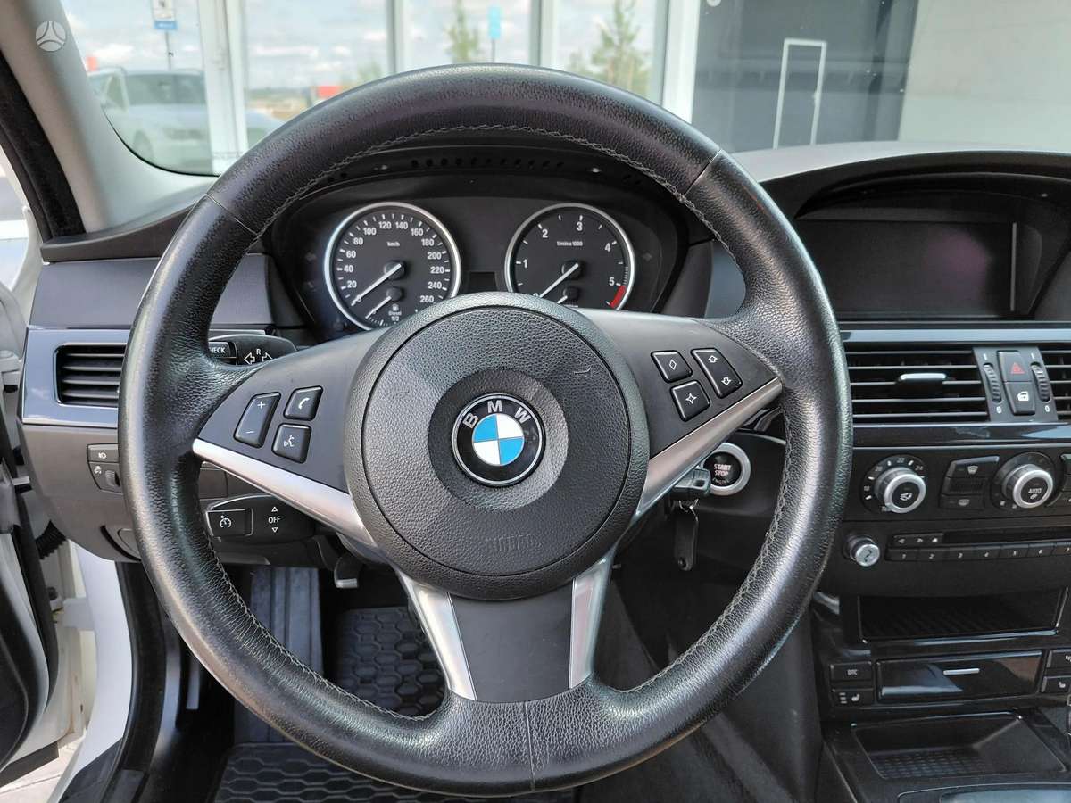 BMW 520, 2.0 l., Универсал