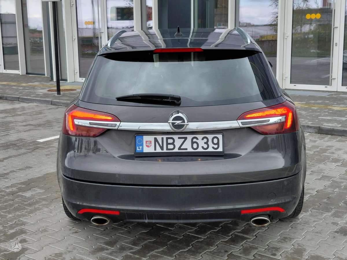Opel Insignia, 2.0 l., wagon