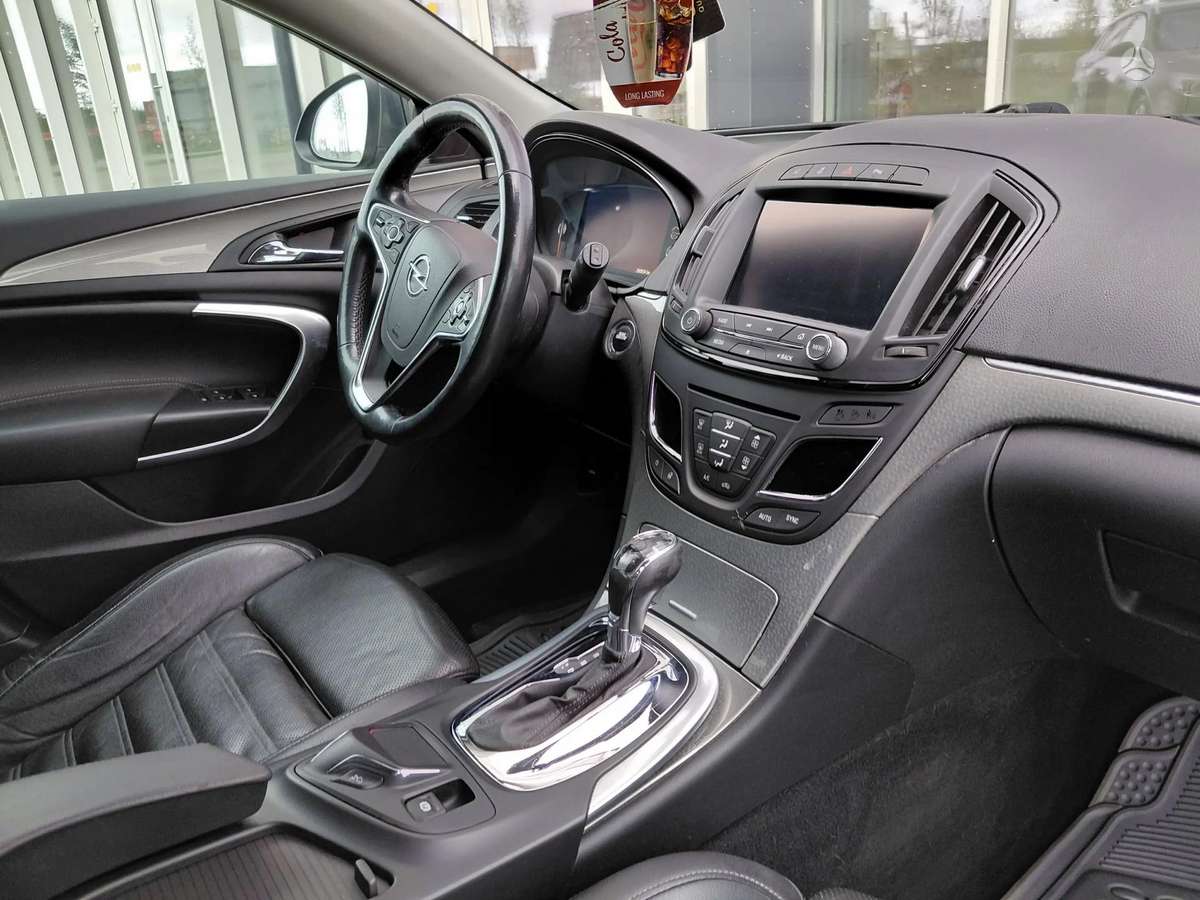 Opel Insignia, 2.0 l., Универсал