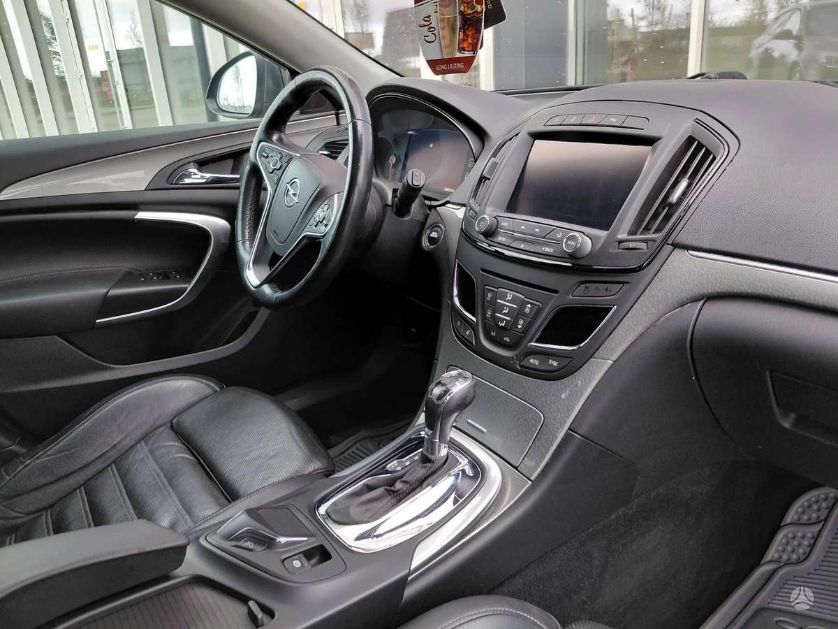 Opel Insignia, 2.0 l., wagon