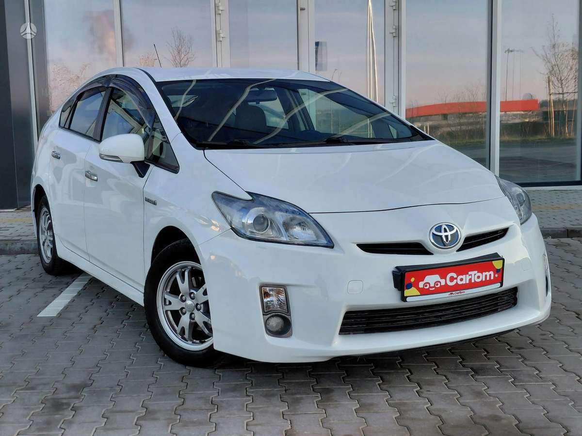 Toyota Prius - 1