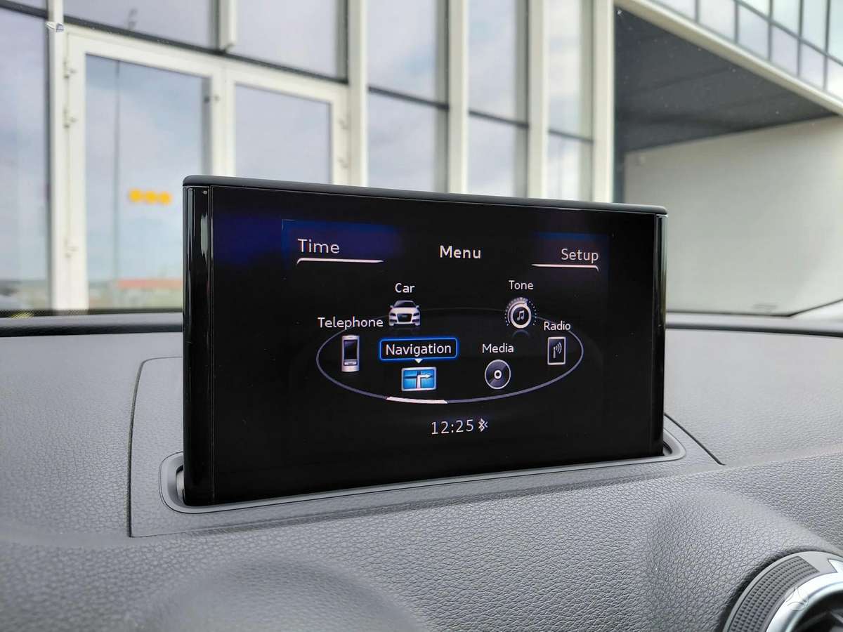 Audi A3, 1.6 l., hatchback