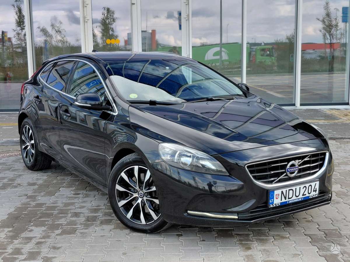 Volvo V40 - 1