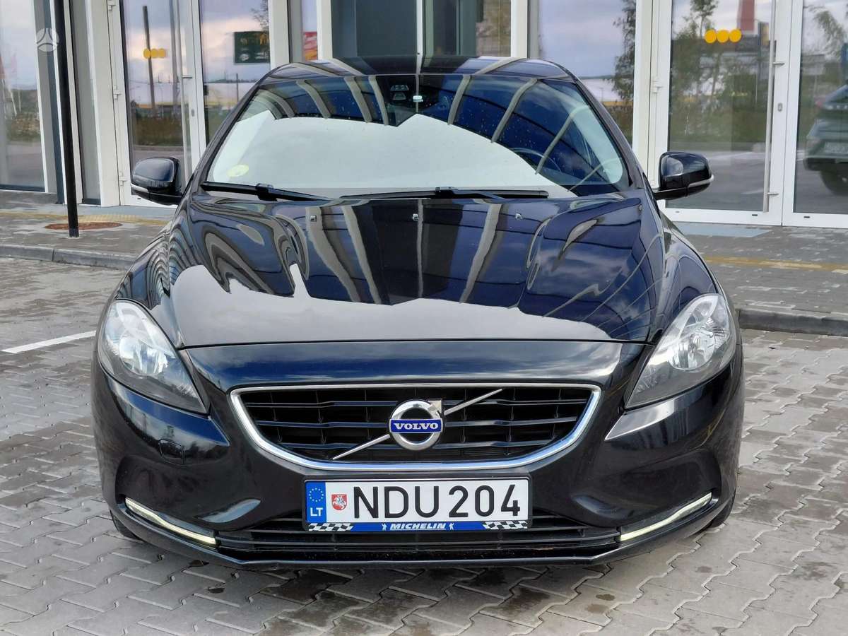 Volvo V40 - 2