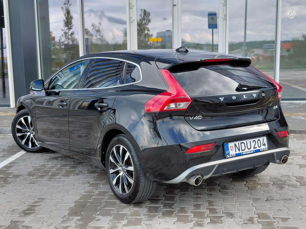 Volvo V40 - 4