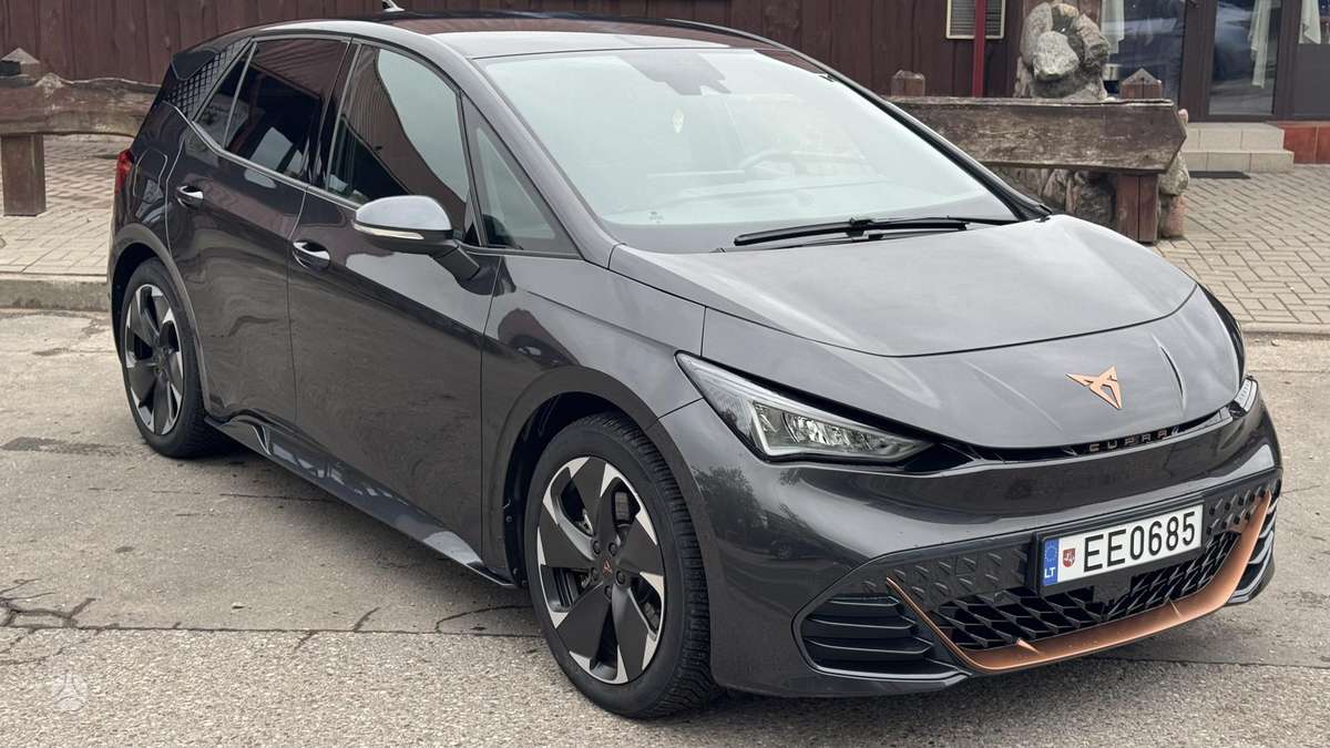 Cupra Born, 82 kWh, hatchback