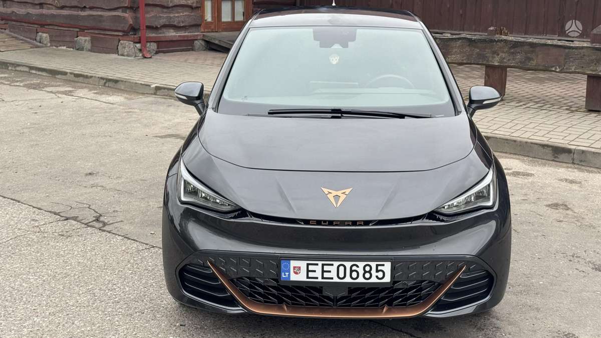 Cupra Born, 82 kWh, hatchback