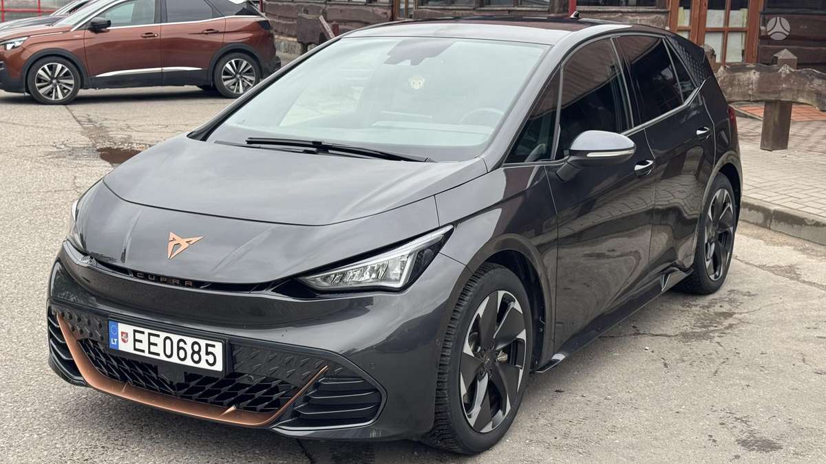 Cupra Born, 82 kWh, hatchback