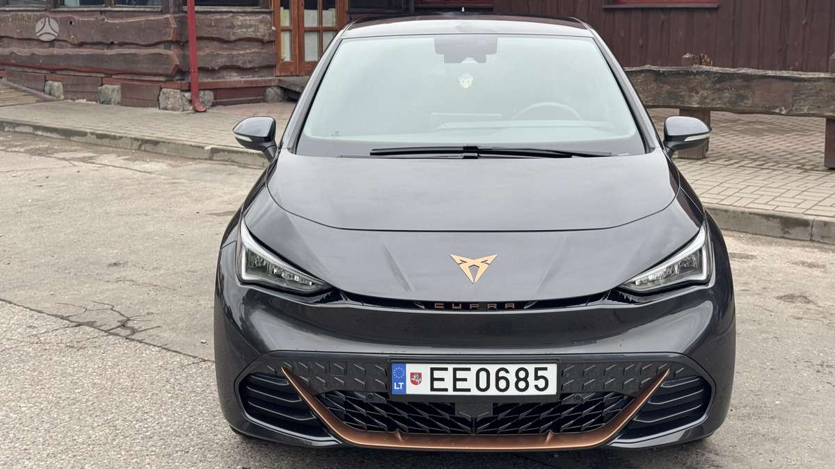 Cupra Born, 82 kWh, hatchback