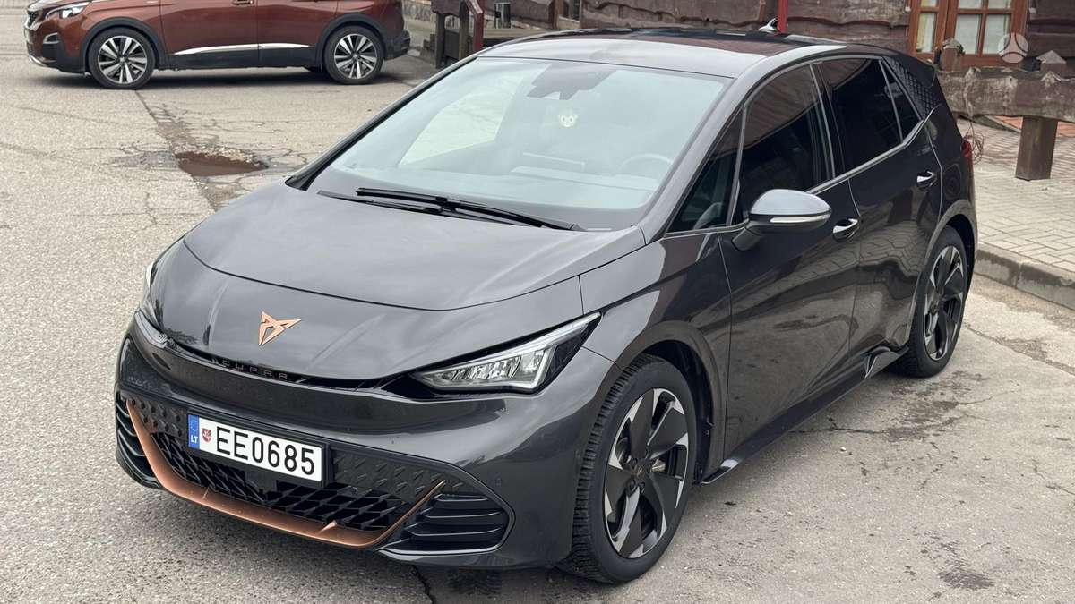 Cupra Born, 82 kWh, hatchback
