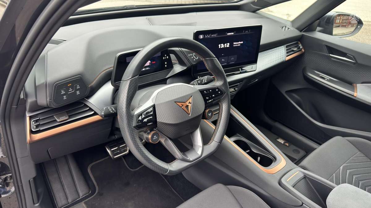 Cupra Born, 82 kWh, hatchback