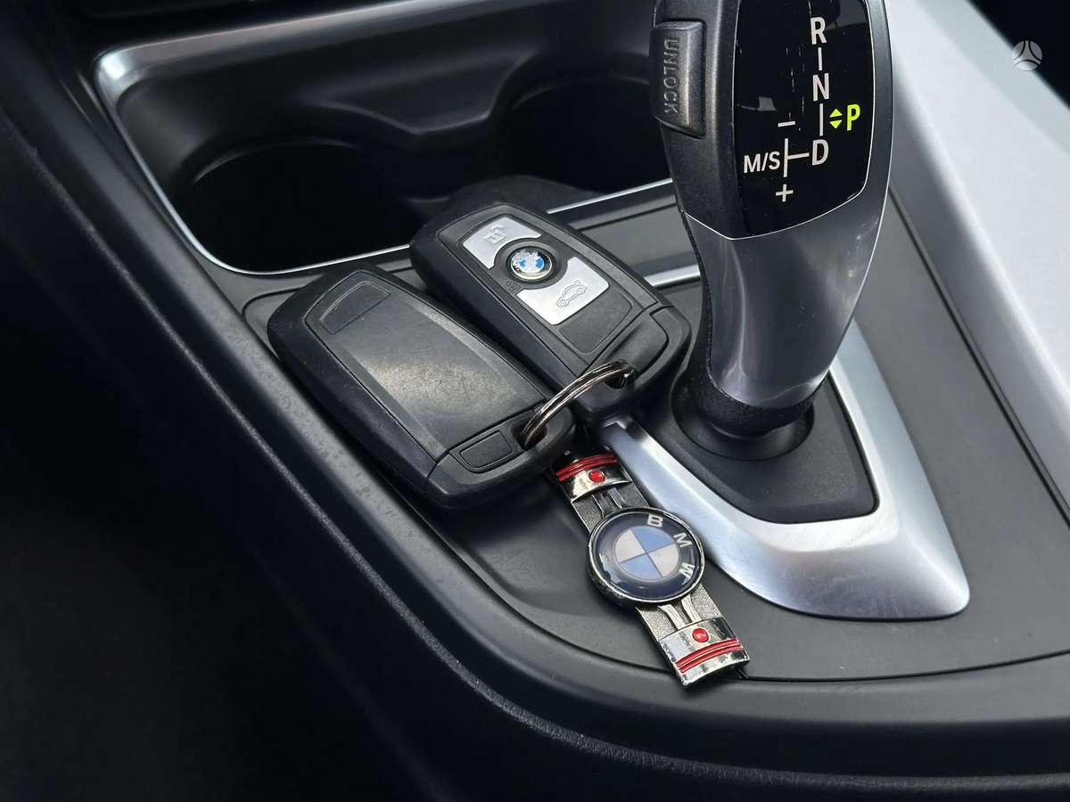 BMW 320, 2.0 l., Универсал