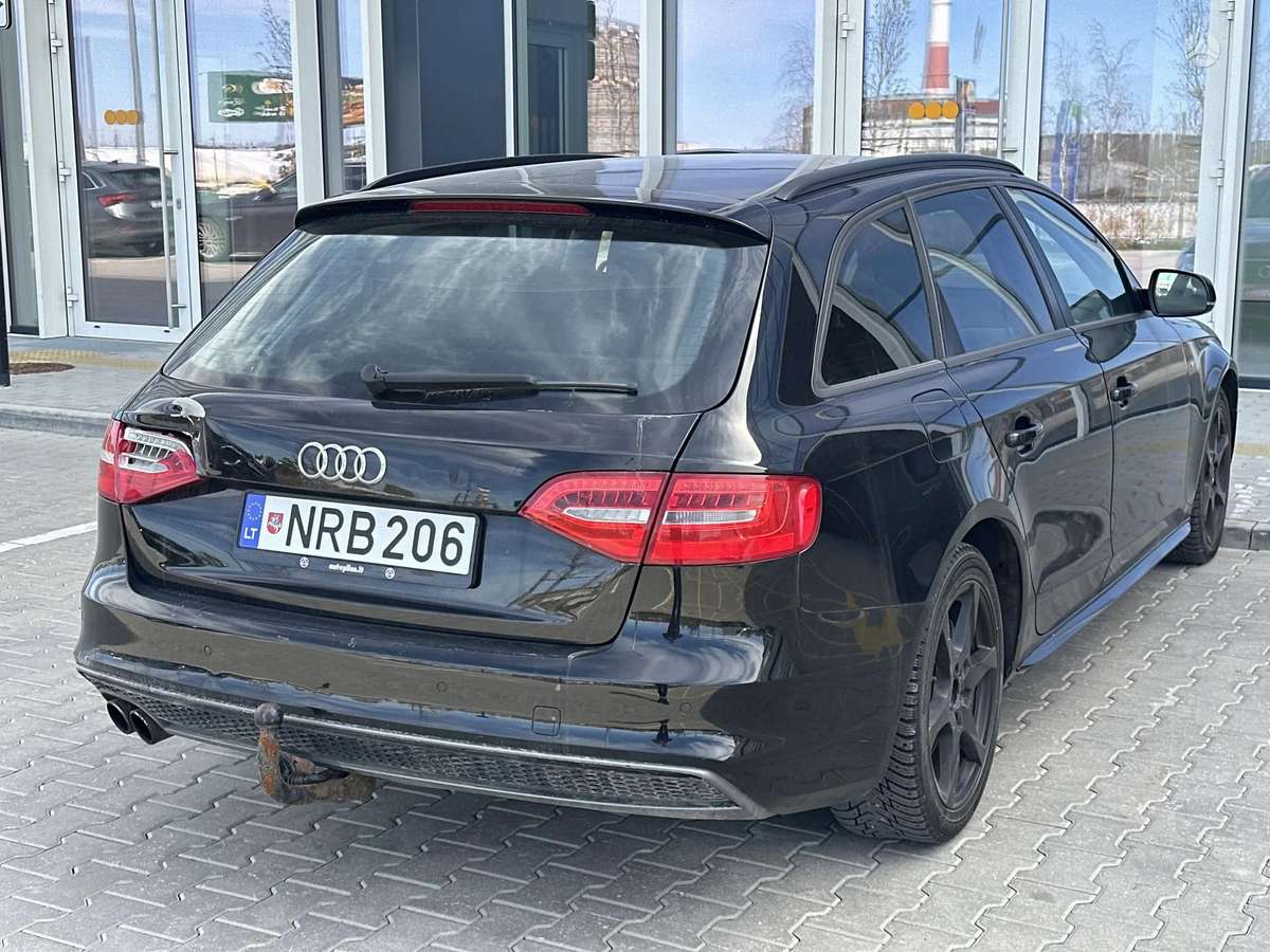 Audi A4, 2.0 l., Универсал