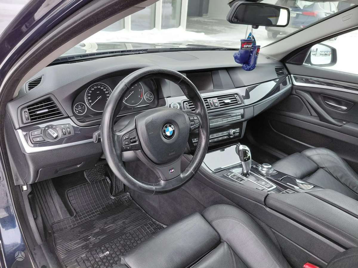BMW 520, 2.0 l., wagon