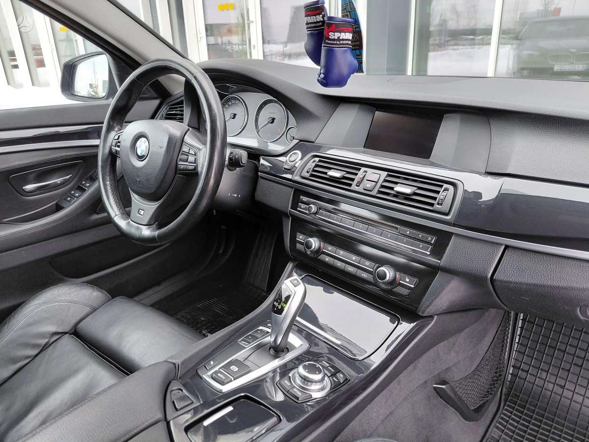 BMW 520, 2.0 l., wagon