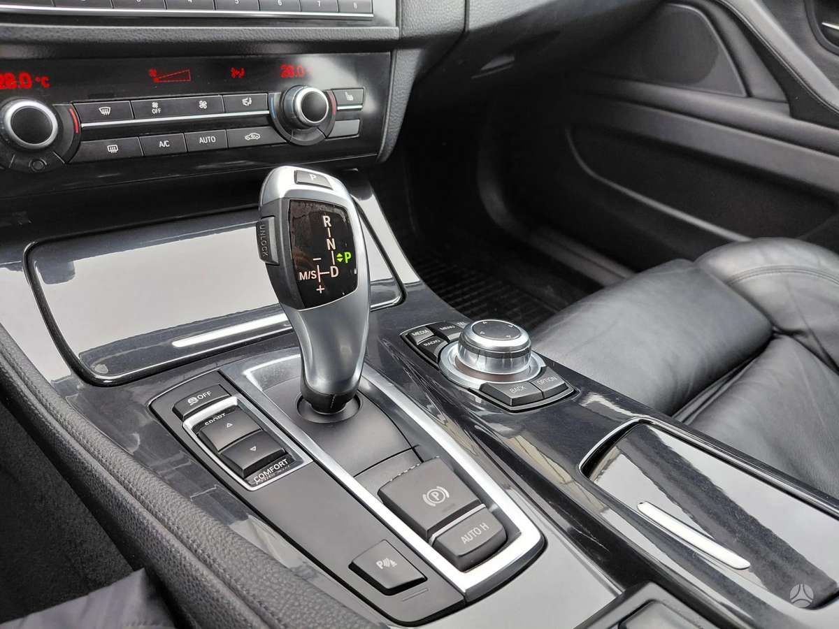 BMW 520, 2.0 l., wagon