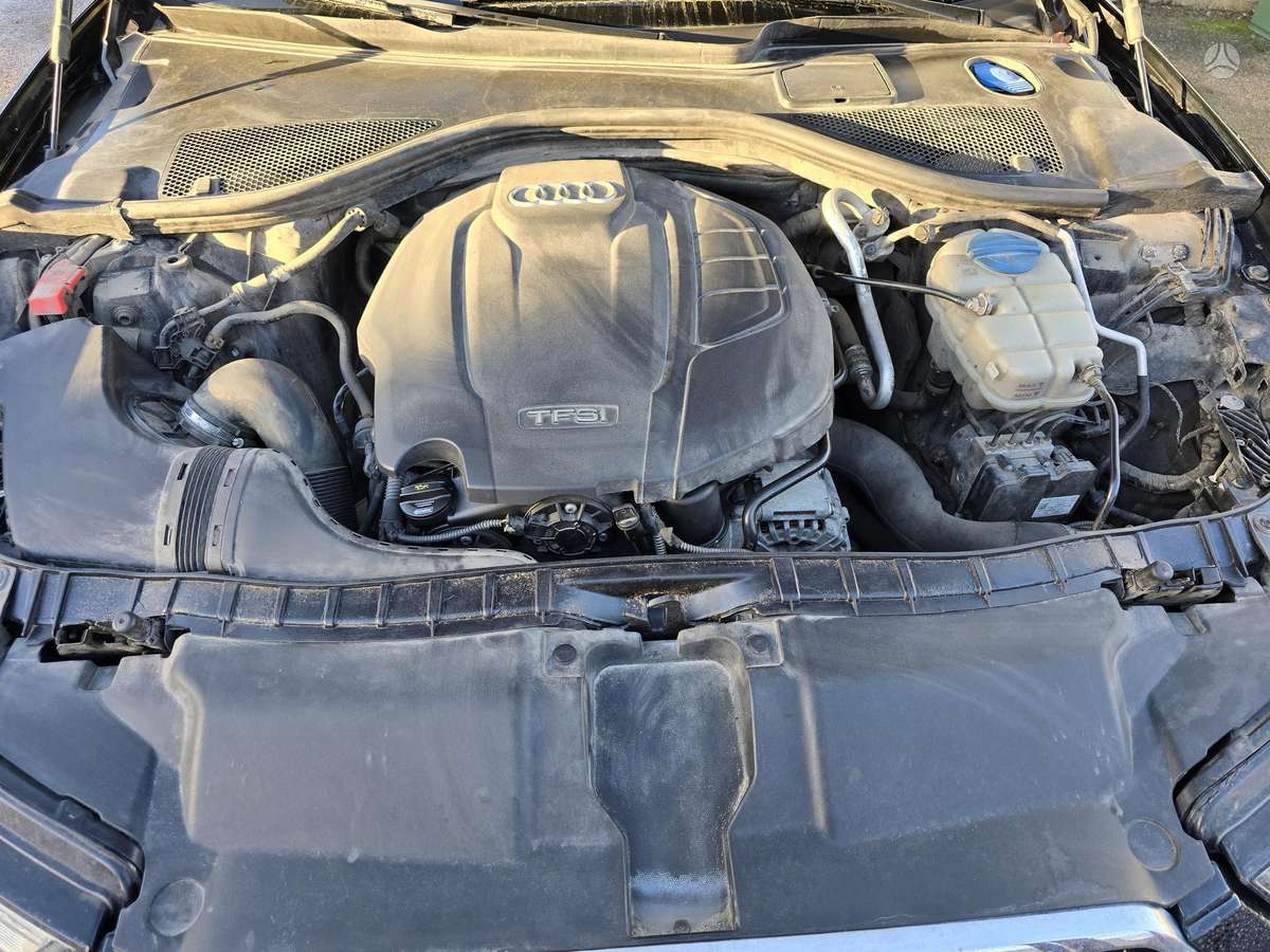 Audi A6, 2.0 l., saloon / sedan