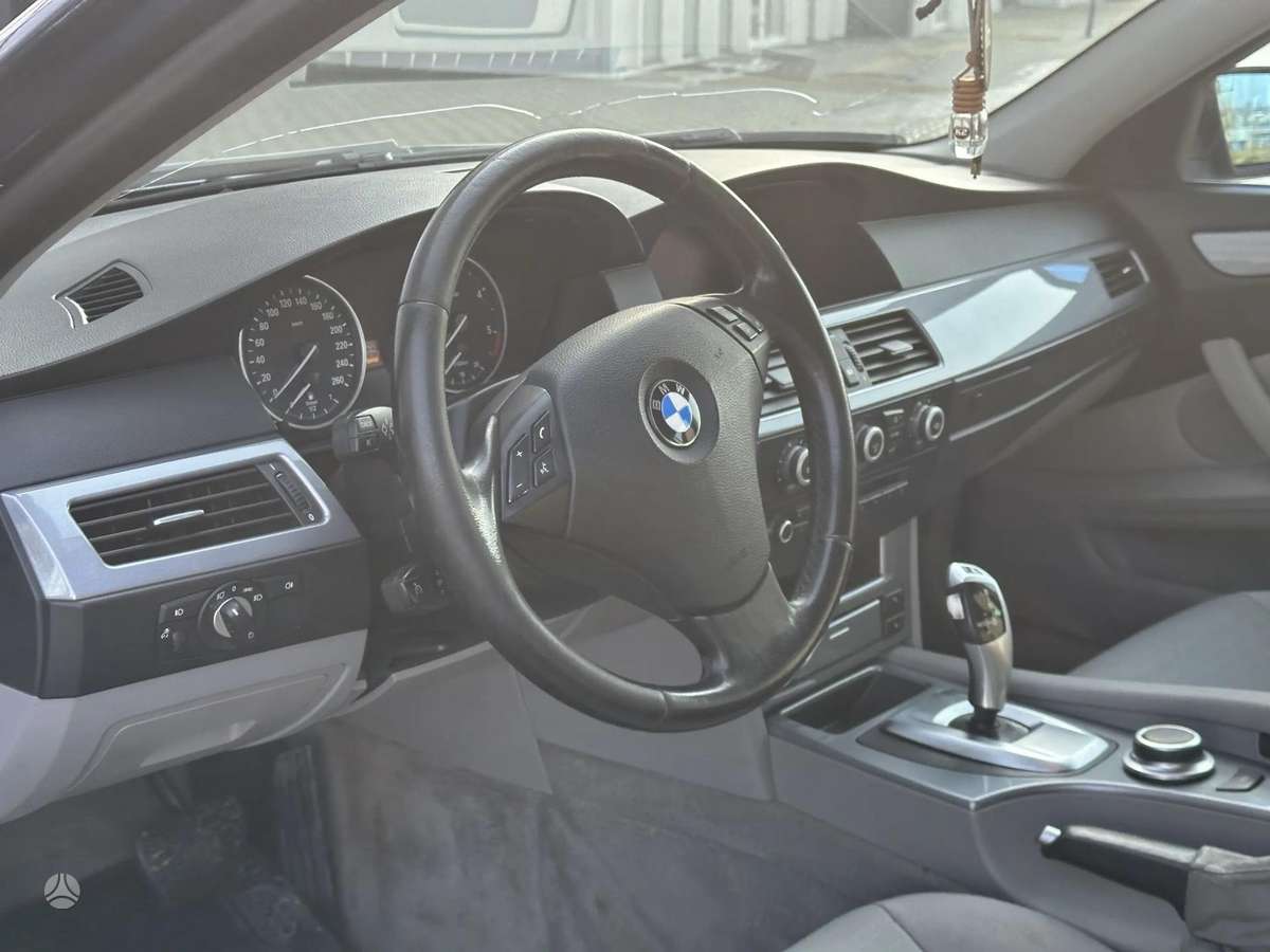 BMW 520, 2.0 l., Универсал