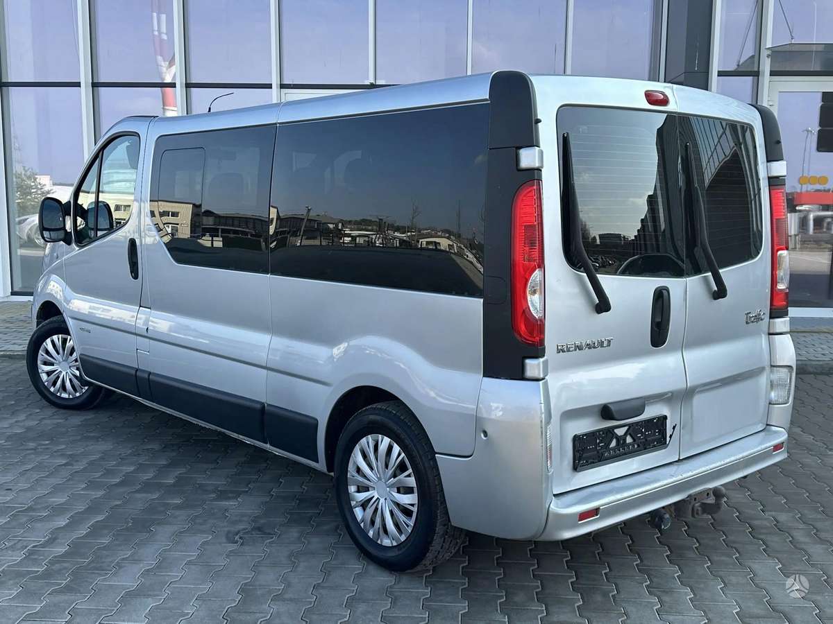 Renault Trafic, 2.0 l., mpv / minivan
