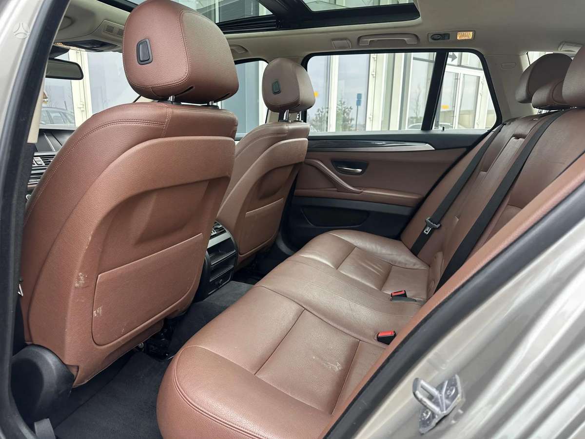 BMW 520, 2.0 l., wagon
