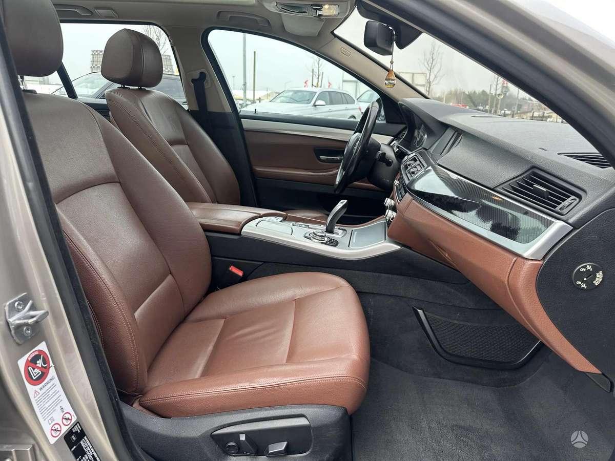 BMW 520, 2.0 l., wagon