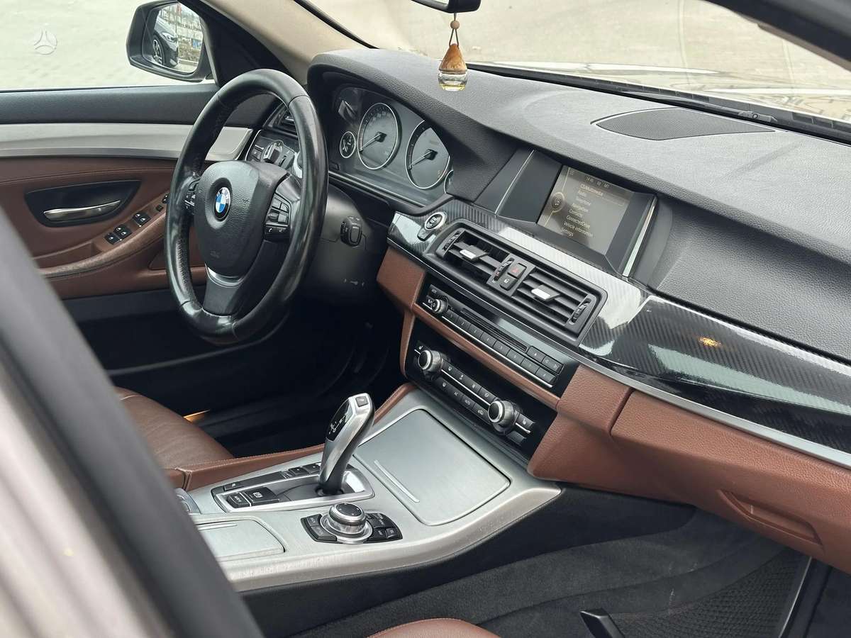 BMW 520, 2.0 l., wagon