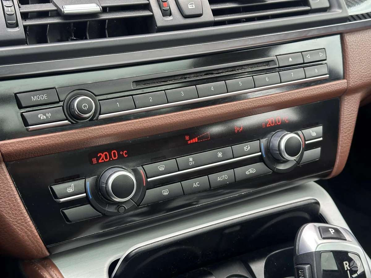 BMW 520, 2.0 l., wagon