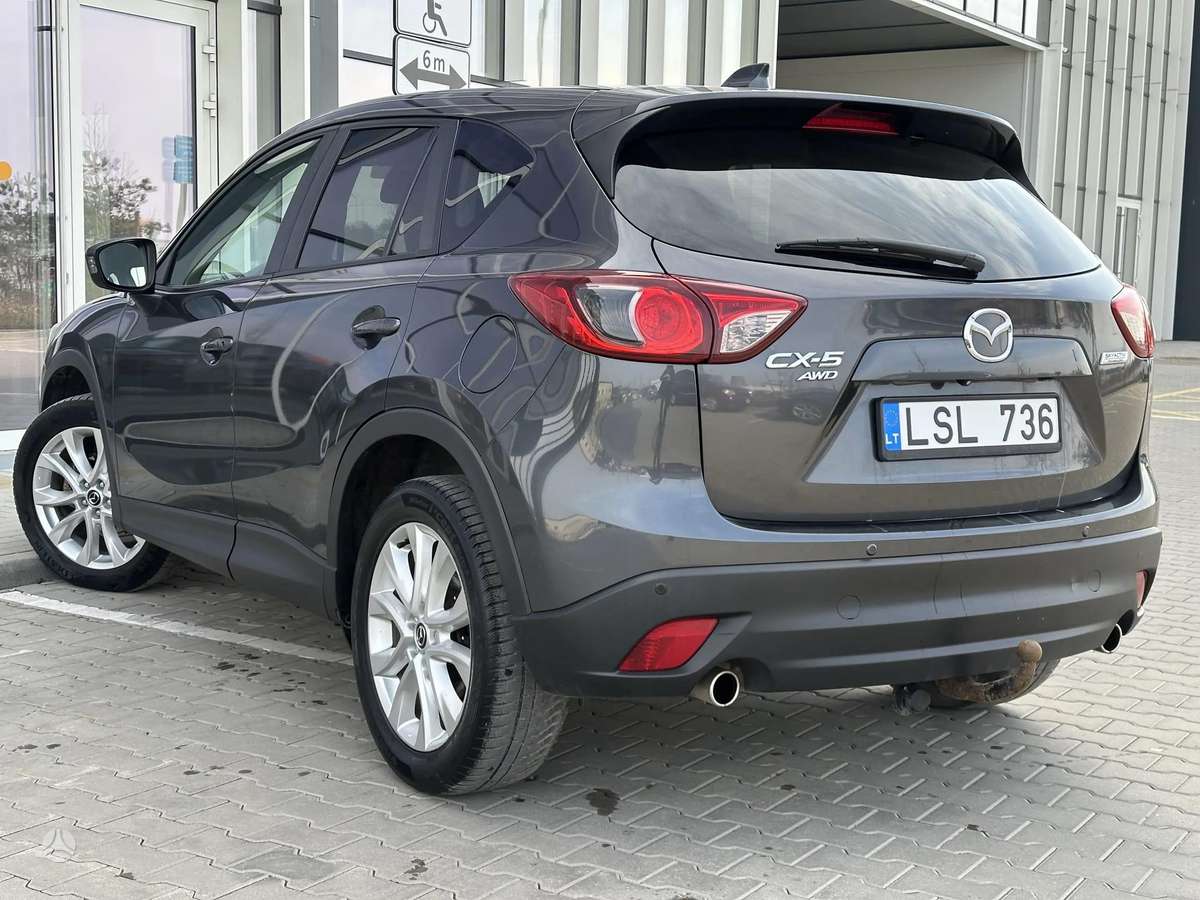 Mazda CX-5, 2.2 l., Внедорожник / Кроссовер