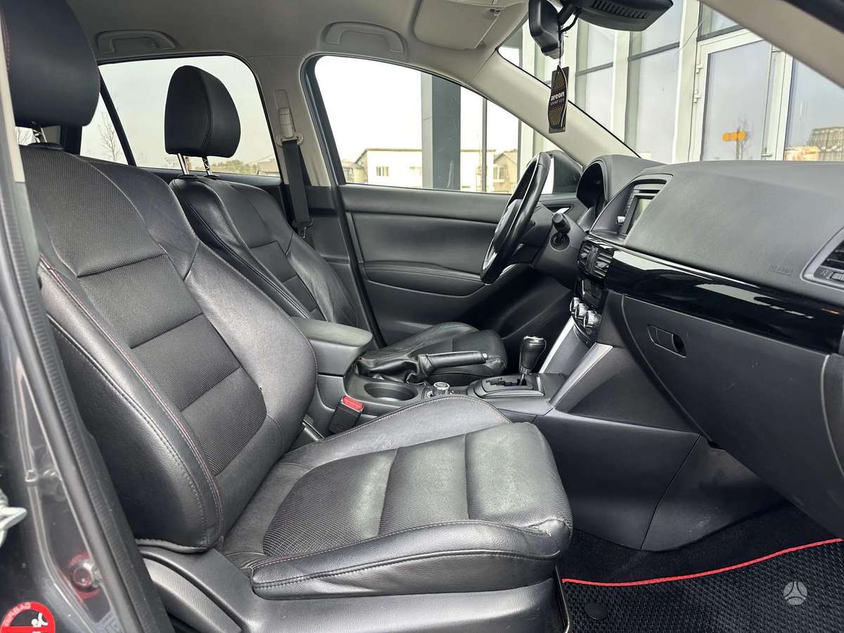 Mazda CX-5, 2.2 l., Внедорожник / Кроссовер