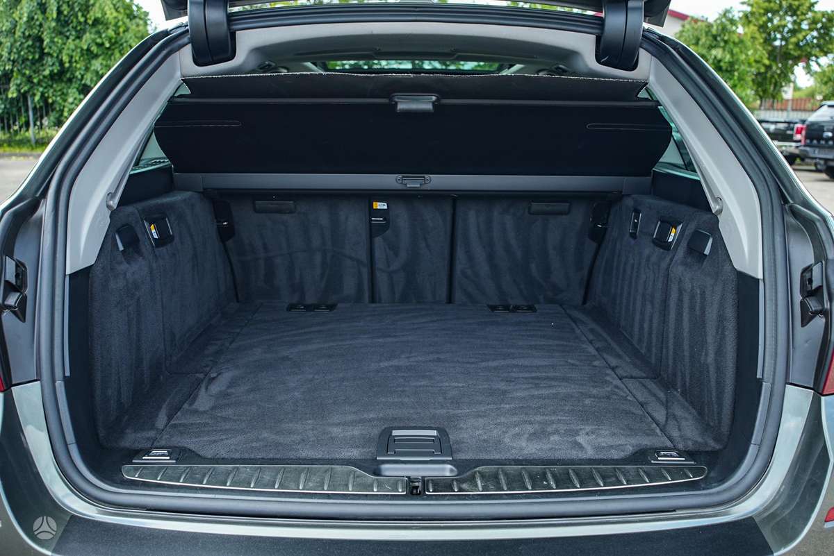 BMW 520, 2.0 l., Универсал