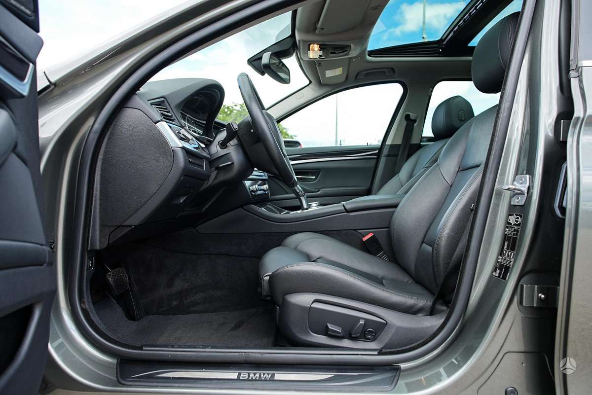 BMW 520, 2.0 l., universalas