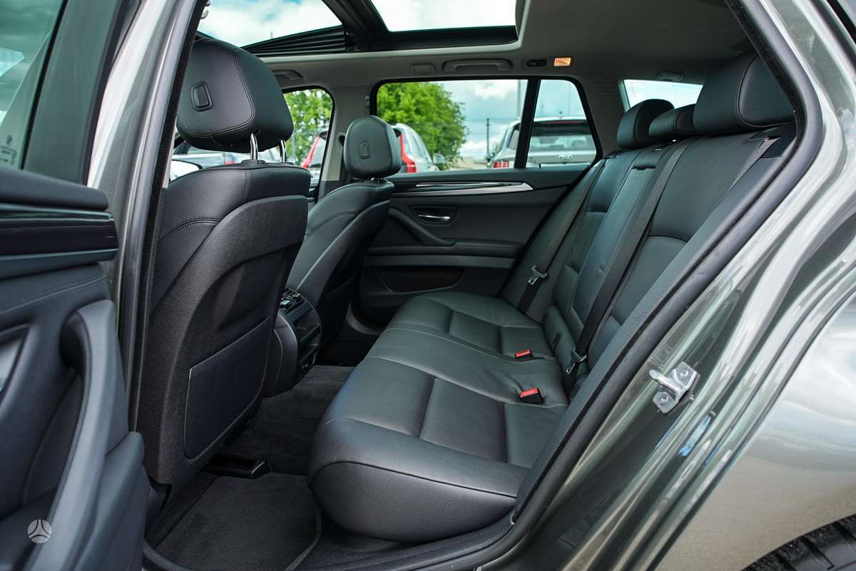 BMW 520, 2.0 l., universalas