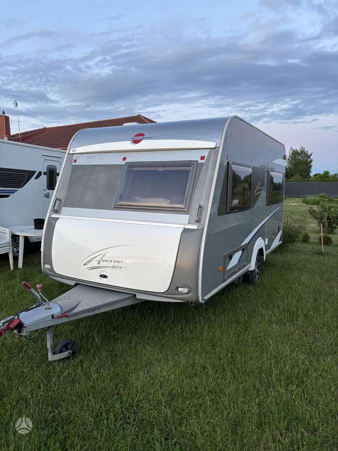 Bürstner Lunar, Elddis Sterling, caravans