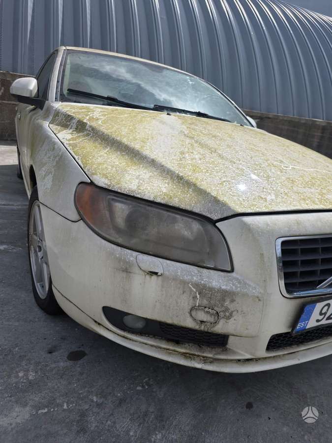 Volvo S80 dalimis