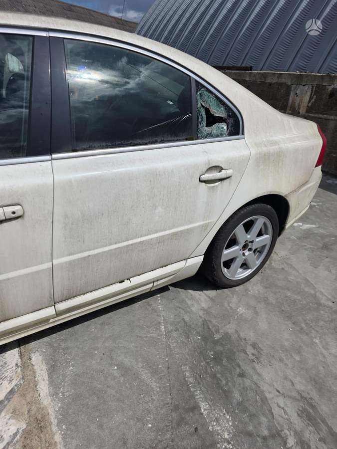 Volvo S80 по частям