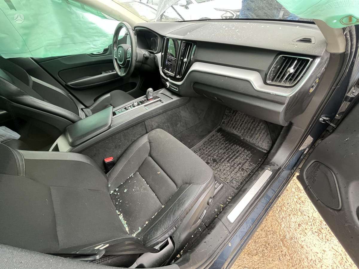 Volvo XC60 - 12