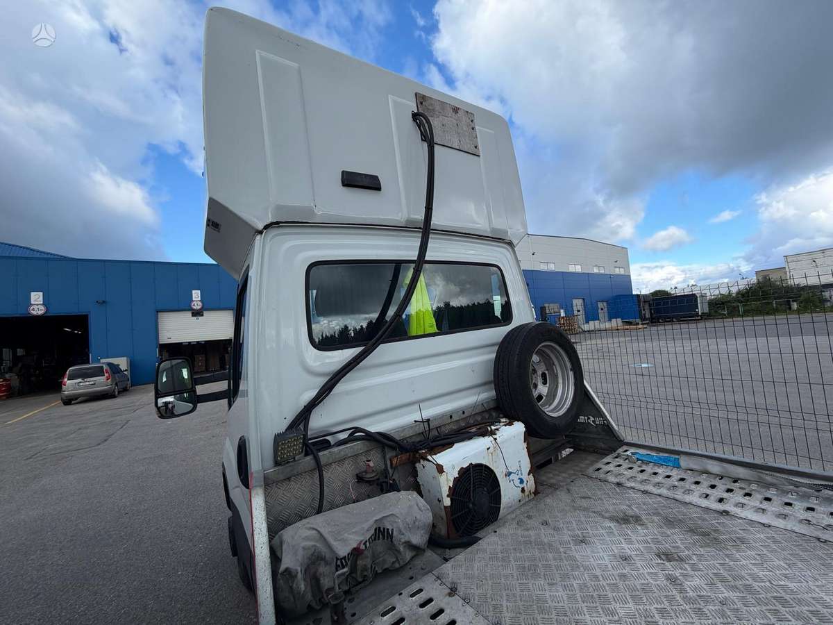 Iveco 50C/35, auto transporters