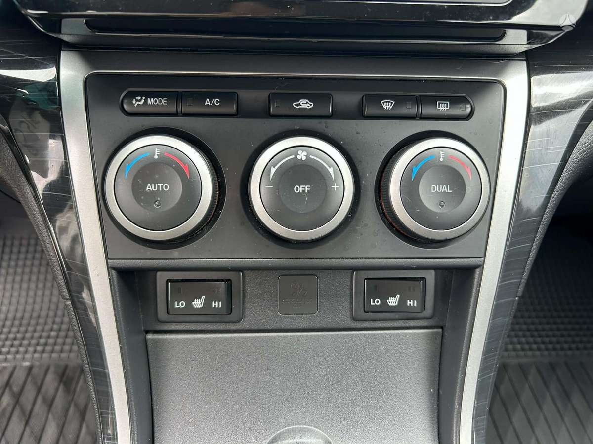 Mazda 6, 2.2 l., Универсал