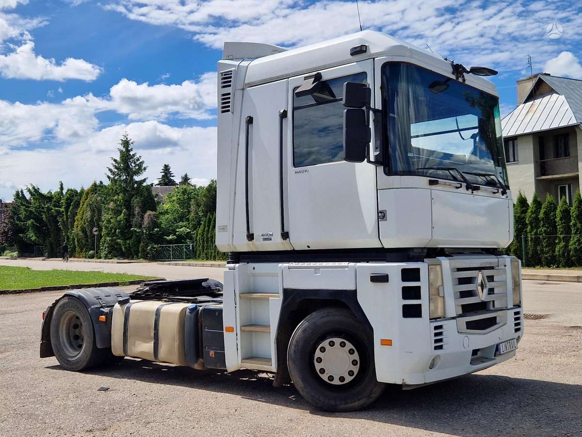 Renault Tvarkingas vilkikas, double sleeper