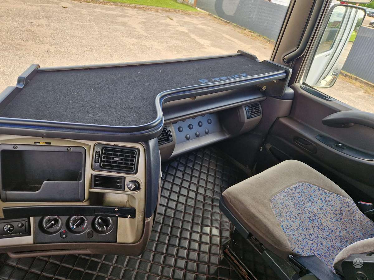 Renault Tvarkingas vilkikas, double sleeper